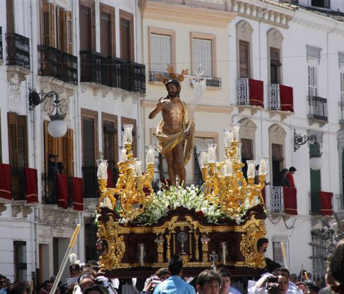 Imagen El Resucitado pone el colofón a una Semana Santa esplendorosa