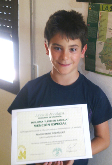 Imagen El  C.E.I.P. Camacho Melendo, 2º premio provincial por “Leer en Familia”