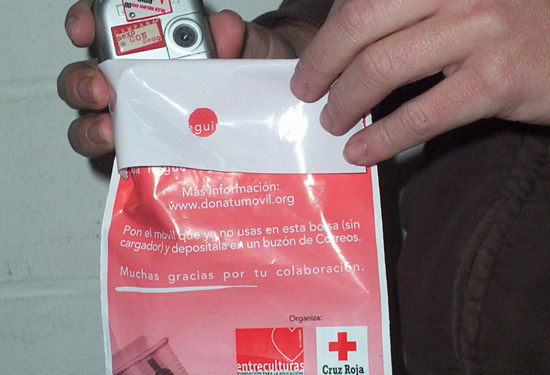 Imagen Cruz Roja anima a la población cordobesa a donar su móvil antiguo para fines sociales