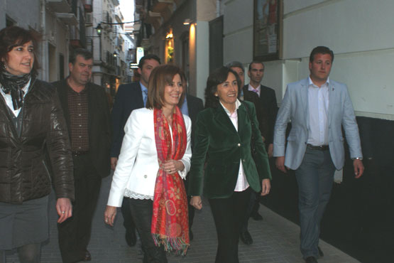 Imagen Aguilar presenta la candidatura del PSOE de Priego