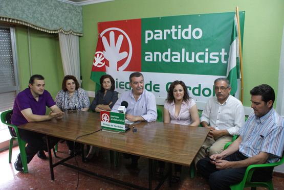 Imagen El P.A. afirma que no pactará con el PSOE 