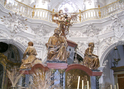 Imagen Los turistas podrán visitar ahora la Parroquia de la Asunción con mas facilidad