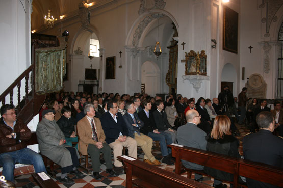Imagen Presentados los carteles de Semana Santa, Fiestas Votivas de Mayo y Corpus 2012