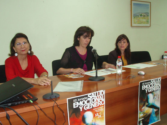 Imagen Medio centenar de mujeres participan en las XII Jornadas de 'Salud y Mujer'