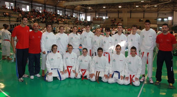 Imagen Destacada actuación de los miembros del club deportivo de Karate Shotokan Priego en el campeonato de Andalucia cadete, junior y sub 21 