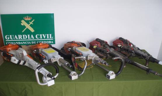 Imagen La  Guardia Civil detiene en Carcabuey a dos personas por la compra venta de maquinaría agrícola robada