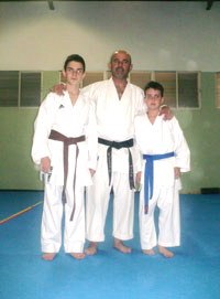 Imagen Dos alumnos del Club Deportivo Karate de Priego participarán en campeonato de España infantil