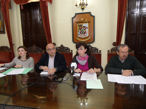 Imagen El Equipo de Gobierno afirma que ha cumplido el compromiso adquirido con el PSOE en los presupuestos municipales
