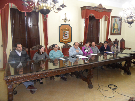 Imagen El Gobierno del Ayuntamiento de Priego de Córdoba define el 2013 como “un año de inversión”