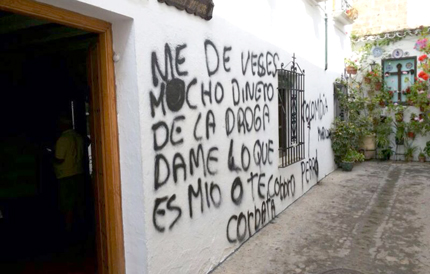 Imagen Detenido el joven que ha ocasionado los daños en el barrio de la Villa en Priego