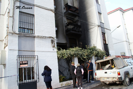 Imagen Un incendio destroza una vivienda en el barrio de la Inmaculada