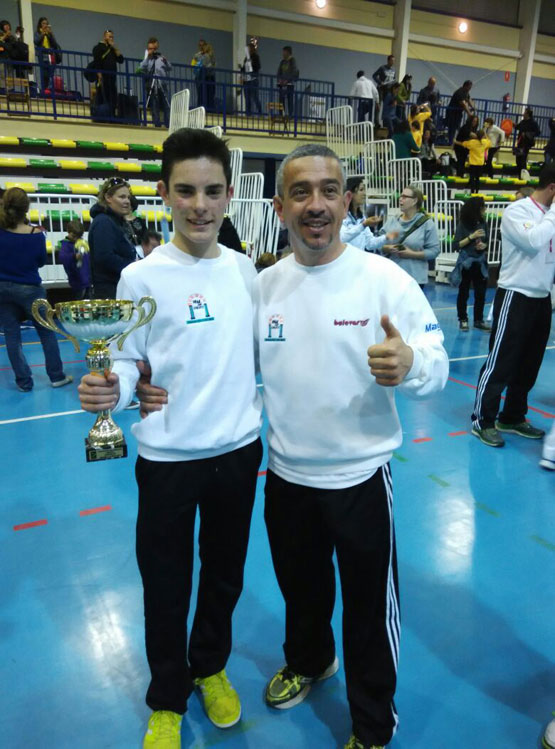 Imagen El prieguense Álvaro Ortiz Moral representará a Andalucía en el campeonato de España de Kárate  