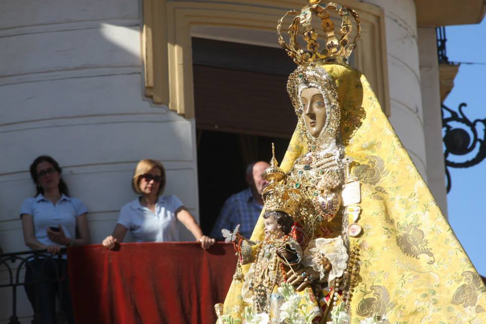 Imagen Priego vive la visita histórica de María Santísima de la Sierra Coronada