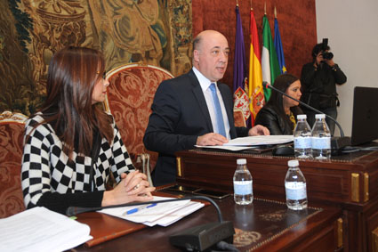 Imagen Aprobada por unanimidad la puesta en marcha de la Oficina de Intermediación Hipotecaria