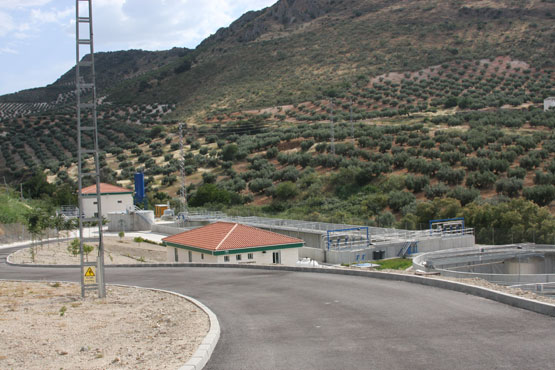 Imagen Más de un centenar de agricultores pueden beneficiarse del aprovechamiento de las aguas residuales