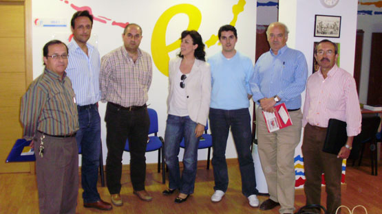 Imagen El PP de Priego traslada a la Federación de Empresarios sus medidas ante la paralización de la gestión del Gobierno Municipal