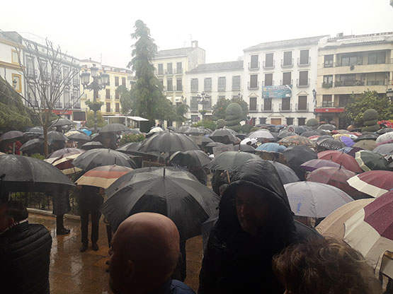 Imagen Más de 150 personas se concentran en Priego contra las subida del 0,25% de las pensiones