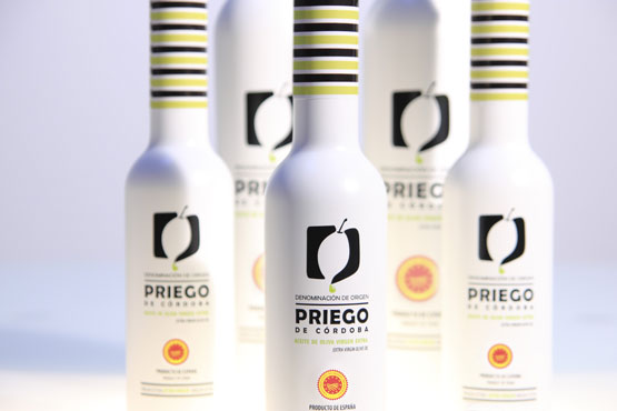 Imagen Los aceites de oliva vírgenes extra con Denominación de Origen Priego de Córdoba demuestran en Alimentaria 2018 por qué son los mejores del mundo