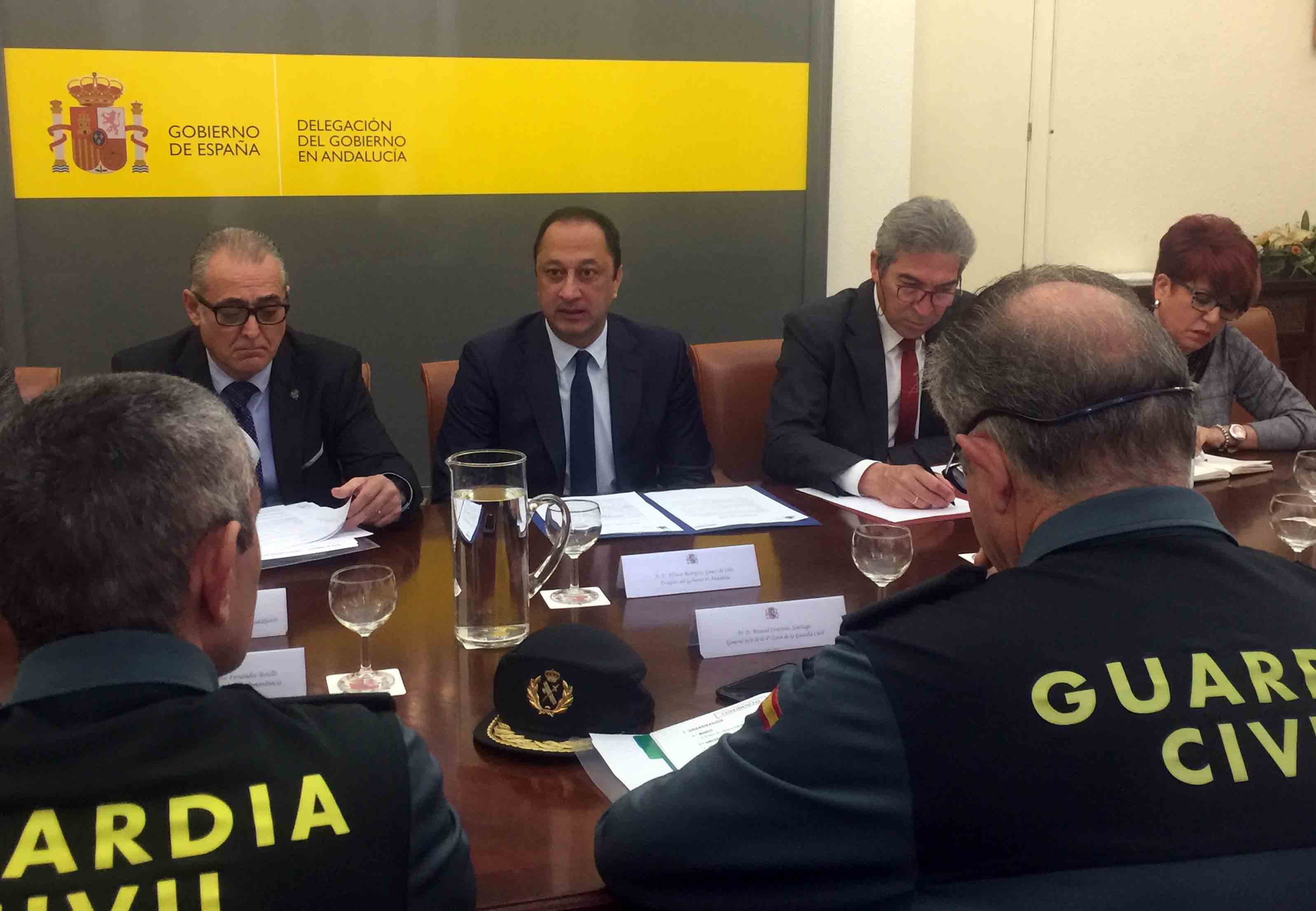 Imagen El Gobierno anuncia un plan de choque entre las administraciones y la Guardia Civil para detectar y sancionar los pozos ilegales 