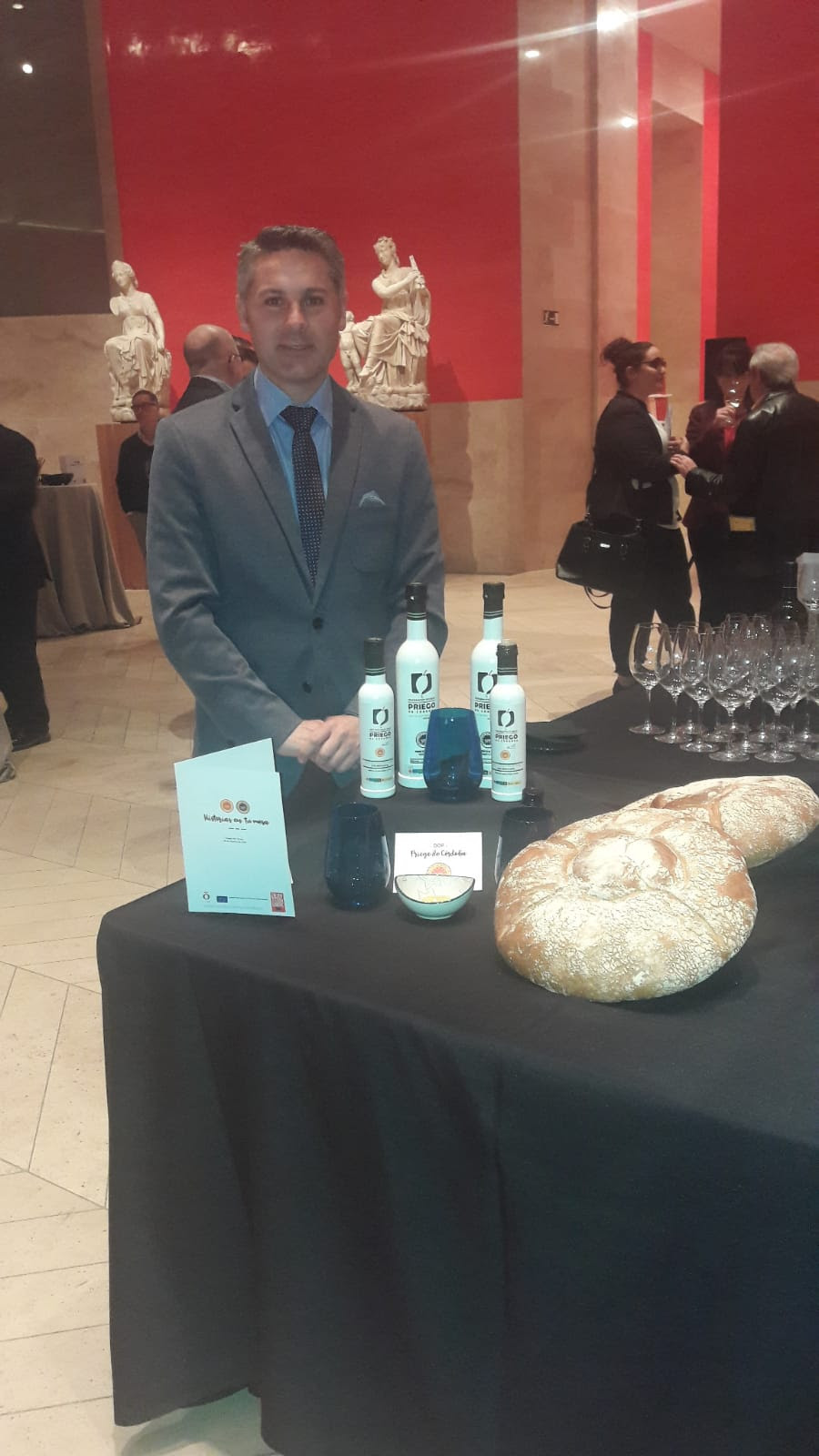 Imagen Los aceites de Priego conquistan el Museo del Prado 
