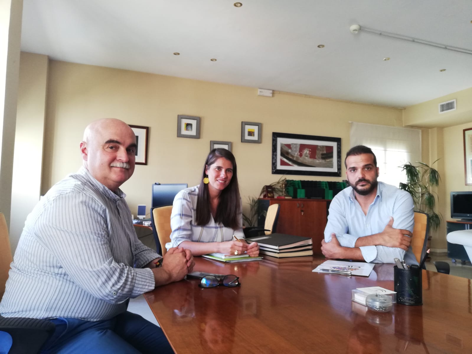 Imagen Representantes del CIT Subbética se reúnen con la Delegada Territorial de Agricultura, Ganadería, Pesca y Desarrollo Sostenible 