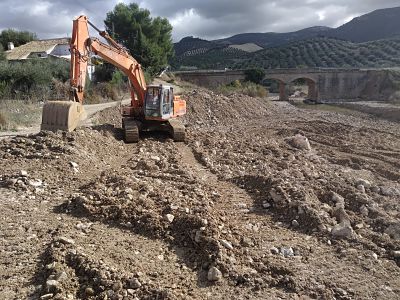 Imagen El ayuntamiento de Priego interviene en varios caminos rurales