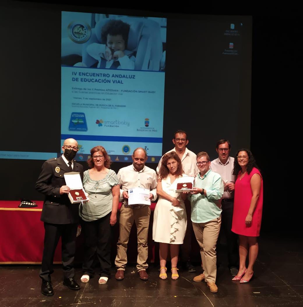 Imagen El Ayuntamiento de Priego recibe el premio ‘Buenas prácticas en Educación Vial’  por su proyecto de seguridad junto a Albasur