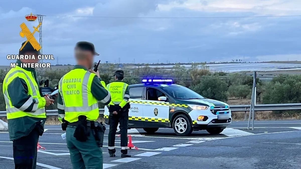Imagen La Guardia Civil investiga al conductor de un todoterreno  tras un siniestro en el que falleció un ciclista