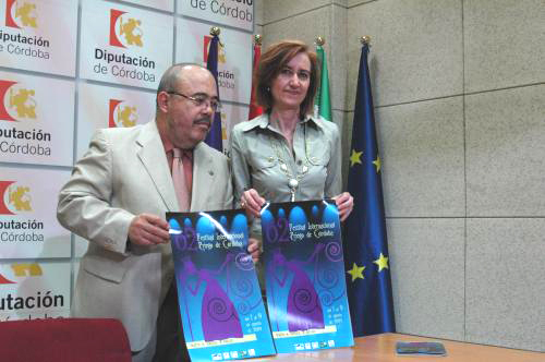 Imagen Se presenta en la Diputación de Córdoba, la 62 edición del Festival Internacional de Teatro, Música y Danza de Priego.