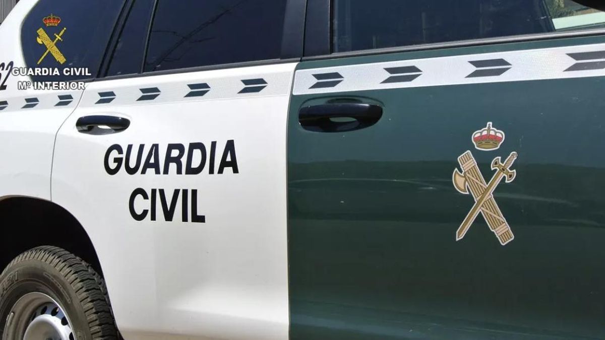 Imagen La Guardia Civil detiene  al presunto autor de un delito de robo con intimidación en un comercio de Priego