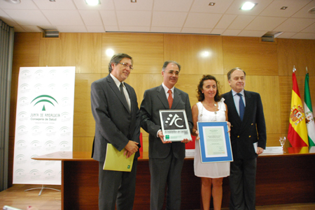 Imagen La Agencia de Calidad entrega la certificación a la primera farmacia de Córdoba que culmina su proceso de acreditación