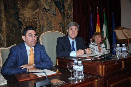 Imagen El Pleno de la Diputación aprueba los planes provinciales 2010-2011 por valor de más de 69 millones de euros