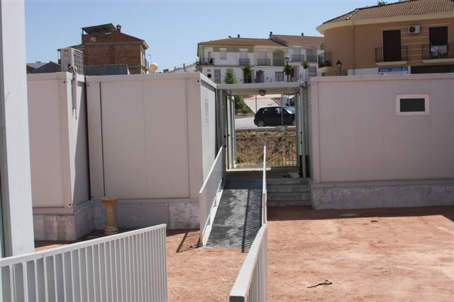 Imagen El nuevo Carmen Pantión de aulas prefabricadas ultima detalles para el inminente inicio de curso