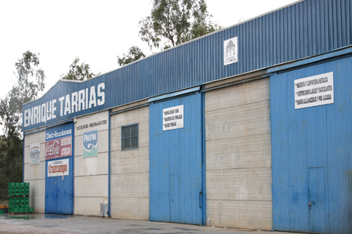 Imagen Muere un hombre al precipitarse desde el tejado de una nave 
