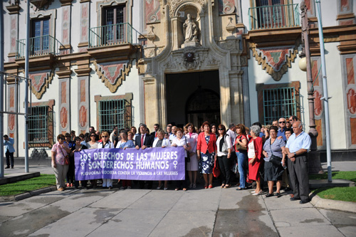 Imagen La Diputación de Córdoba muestra su repulsa a la violencia de género