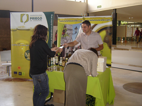 Imagen La D.O. Priego de Córdoba participa en el 2º Congreso Nacional de Neuropsicología celebrado en Granada.