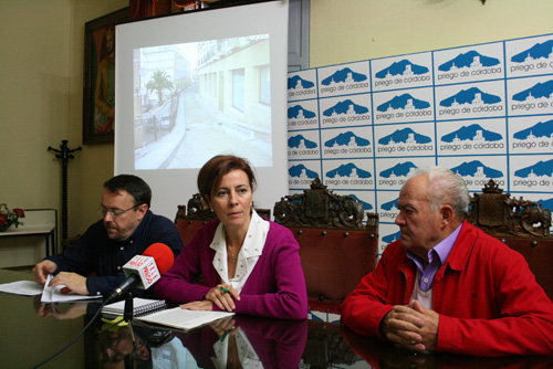 Imagen La alcaldesa pide apoyo y responsabilidad política a los grupos municipales