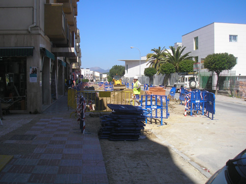 Imagen Se cierra al tráfico la Avda. de España por las obras a realizar en la calzada