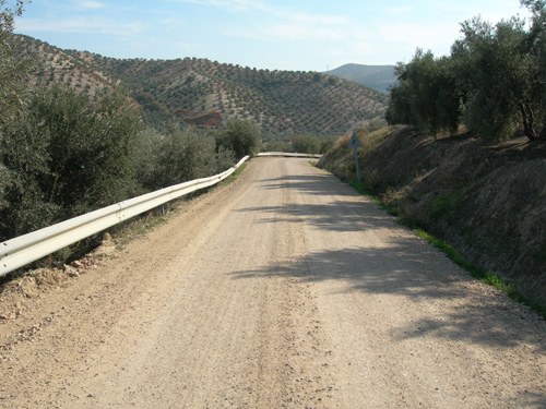 Imagen Concluye la mejora de dos nuevos caminos rurales en el término municipal de Priego de Córdoba