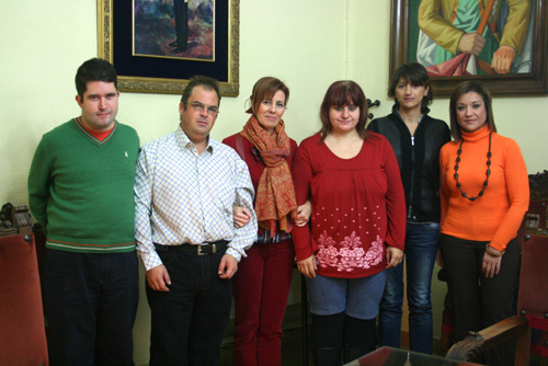 Imagen La Asociación Albasur entrega al ayuntamiento un manifiesto por el Día Internacional de las Personas con Discapacidad
