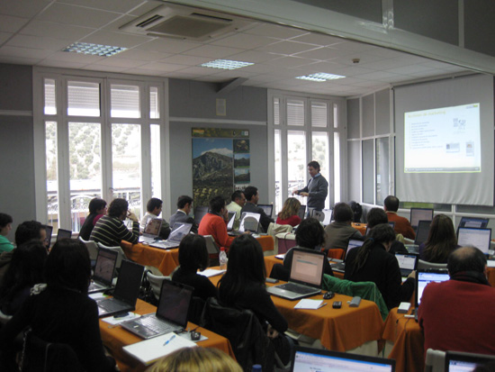 Imagen Un curso teórico-práctico fomenta el uso de las redes sociales en la promoción turística